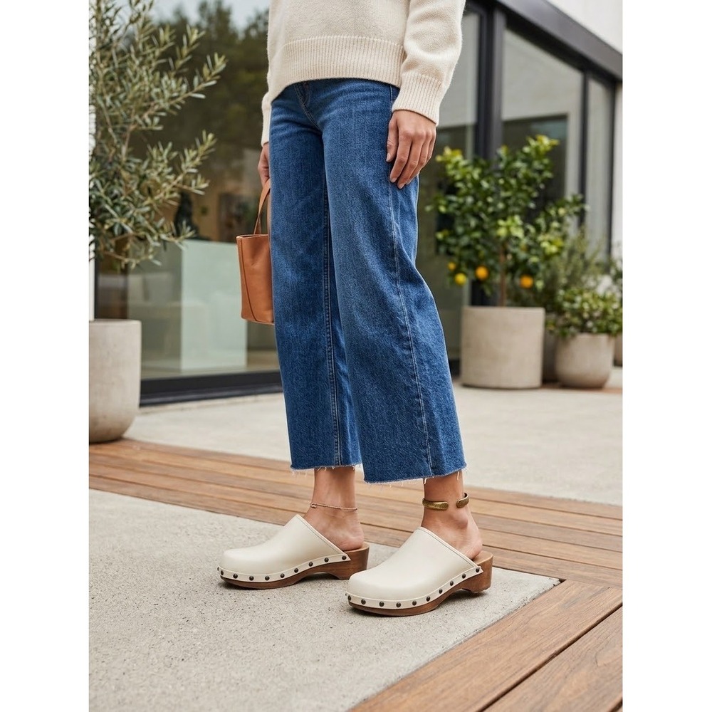 M.Gemi Giorgia Women Cream Ecru Leather Studded Wooden Platform Clogs Italy 38.5